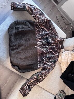 Drake Men’s Camo Fleece Pullover